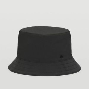 Lululemon bucket hat